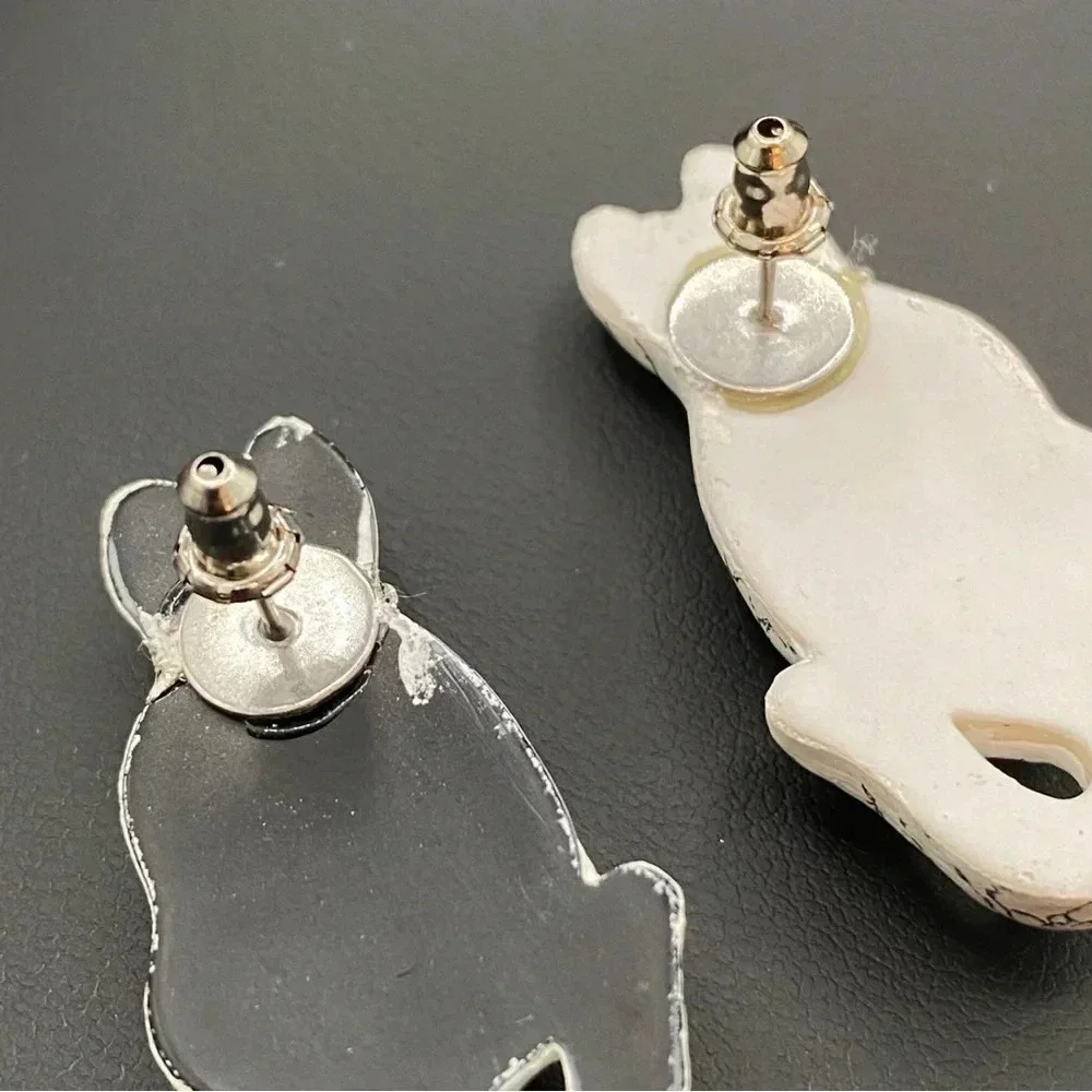 Crackle Cat Earnings Perched